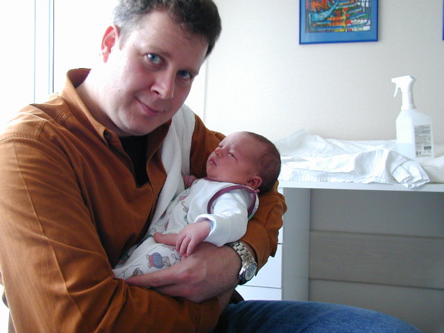 [Marcus with Dad, 03 Jan 2001]
